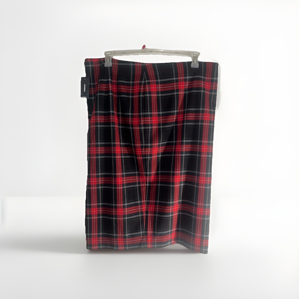 Express Red And Black Plaidā Pencil Skirt Size 16